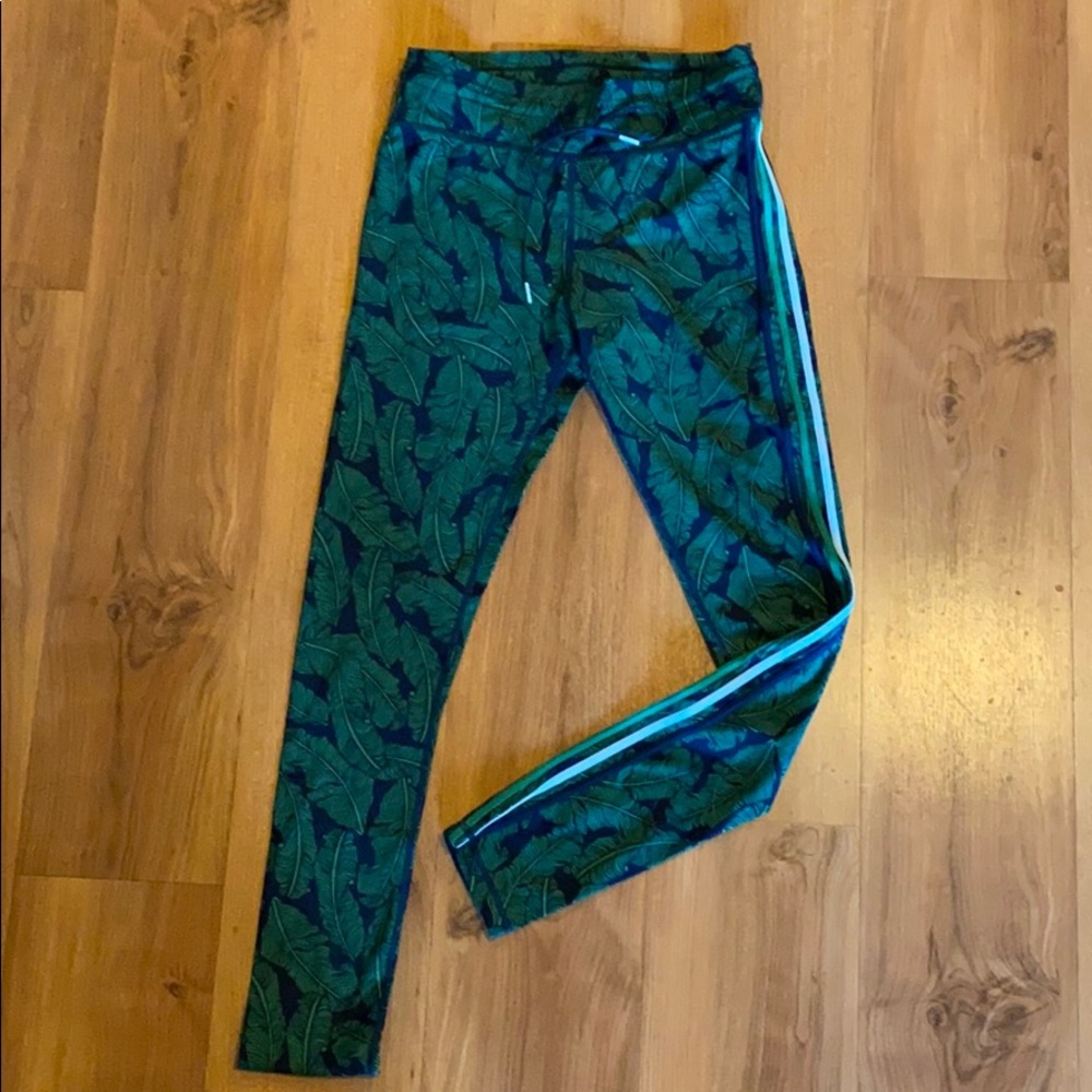 The Upside Palm Print yoga pant